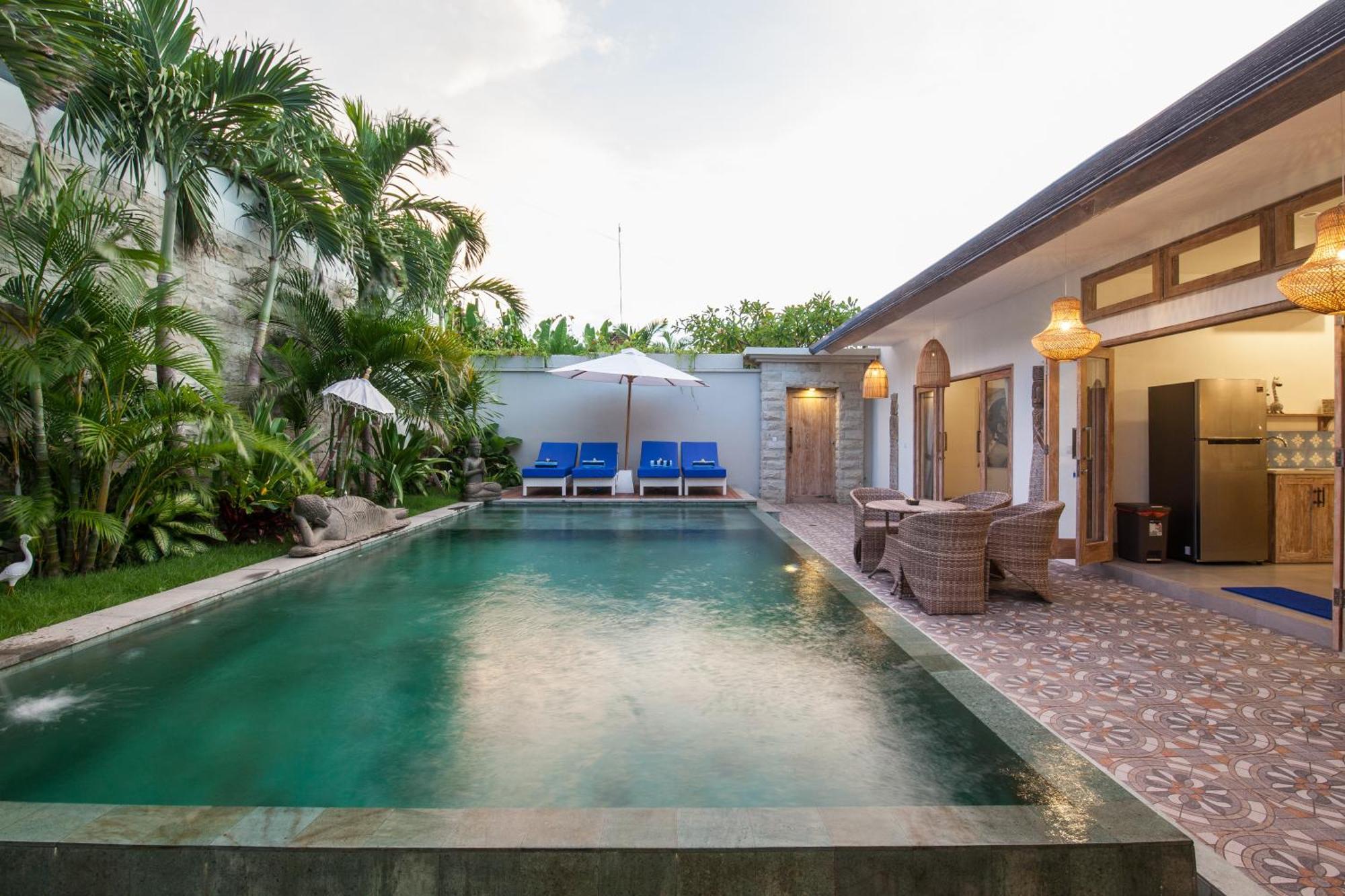 Ambermoon Villas Seminyak  Exterior photo